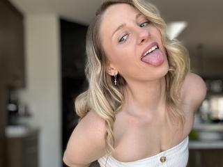 HottieAshleeyy - сексуальная веб-камера в реальном времени - 20768314