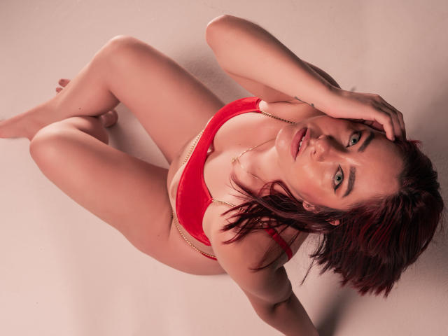 LilyThompson - Live sex cam - 20769122