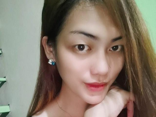 LaurenWhiteTS - Live porn &amp; sex cam - 20769230