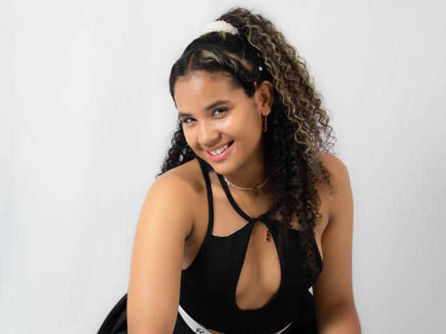 SaraSweeney - Live porn &amp; sex cam - 20771370