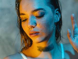 ZoeLarris - Live porn &amp; sex cam - 20771398
