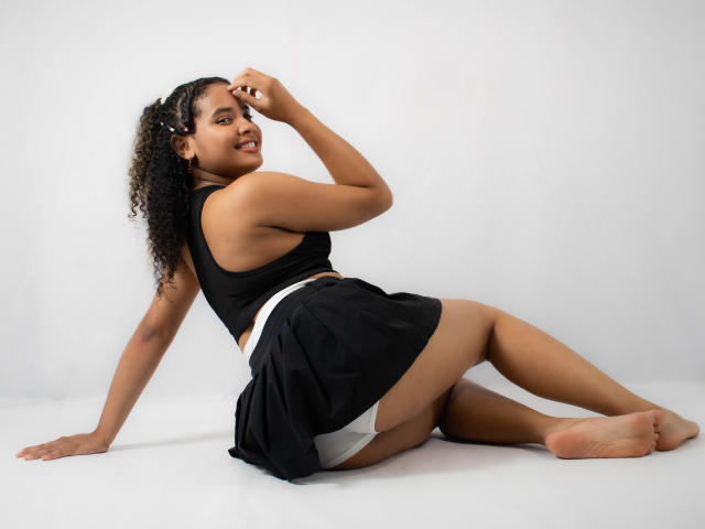 SaraSweeney - Camera khiêu dâm &amp; quyến rũ trực tiếp - 20771422