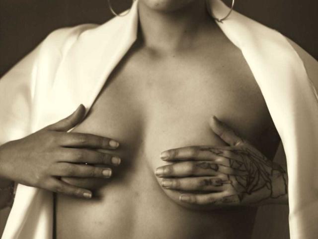 KaraDavis - Live porn &amp; sex cam - 20774342