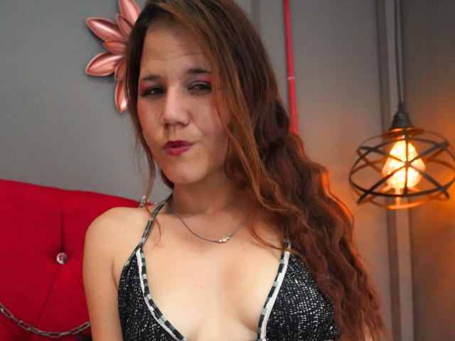 EvelyneClark - сексуальная веб-камера в реальном времени - 20774522