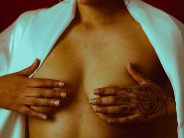 KaraDavis - Live porn &amp; sex cam - 20774570