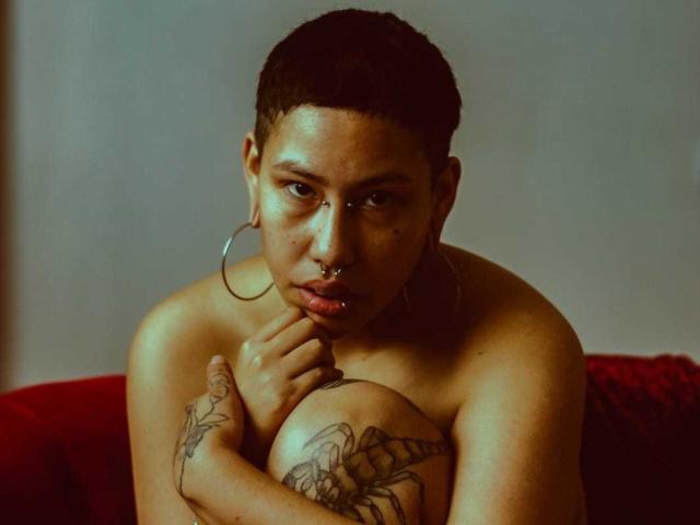 KaraDavis - Sexe cam en vivo - 20774574