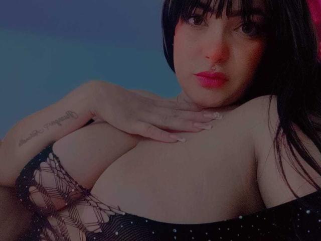 ValeriaJhonsson - Live Sex Cam - 20775086