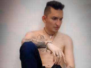 GoldDiamonds - Live porn &amp; sex cam - 20775278