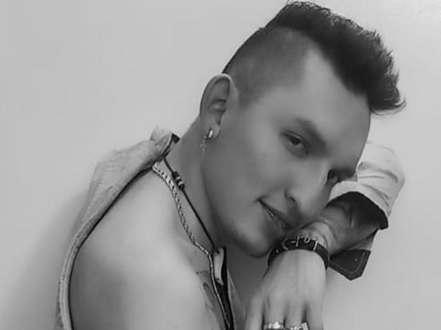 GoldDiamonds - Live porn &amp; sex cam - 20775370