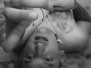 GoldDiamonds - Live porn &amp; sex cam - 20775378