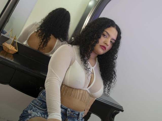 SaigeBrook - Sexe cam en vivo - 20777794