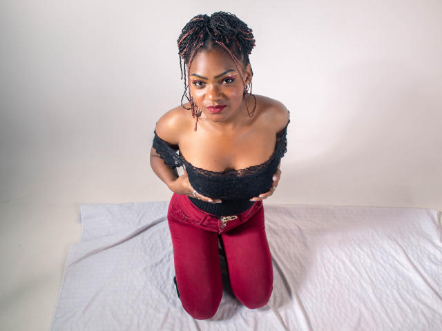 LeonieMaya - Live porn &amp; sex cam - 20779210