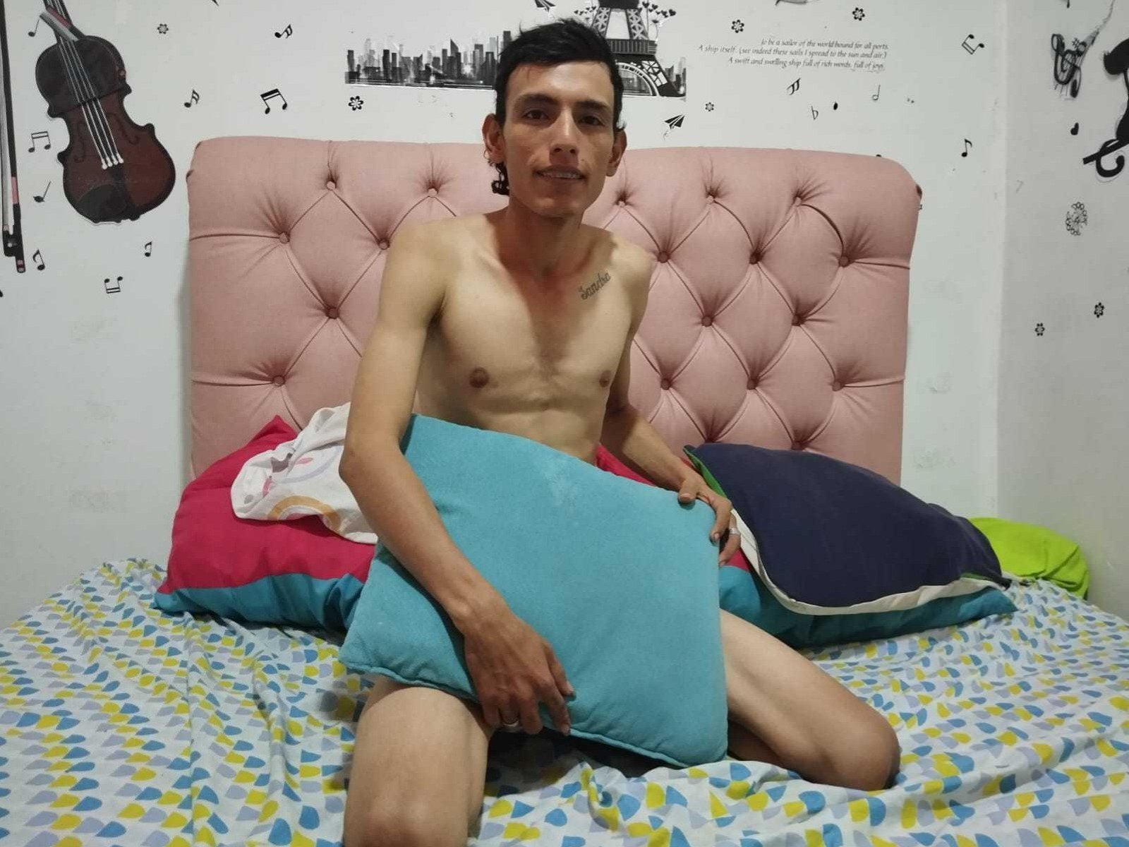 OliverBello - Live porn &amp; sex cam - 20780294