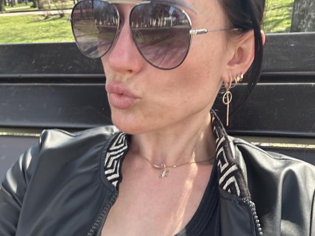 BellaJulls - Live porn &amp; sex cam - 20787678