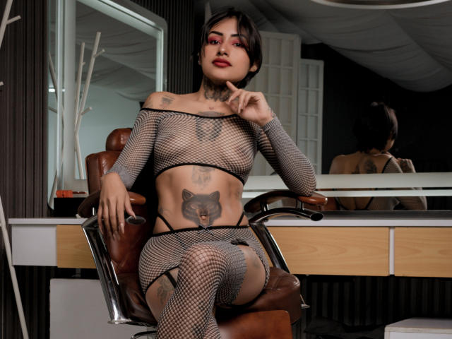 HarrietWhite - Live porn &amp; sex cam - 20790342