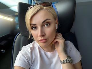 JamieFame - Live porn &amp; sex cam - 20794070