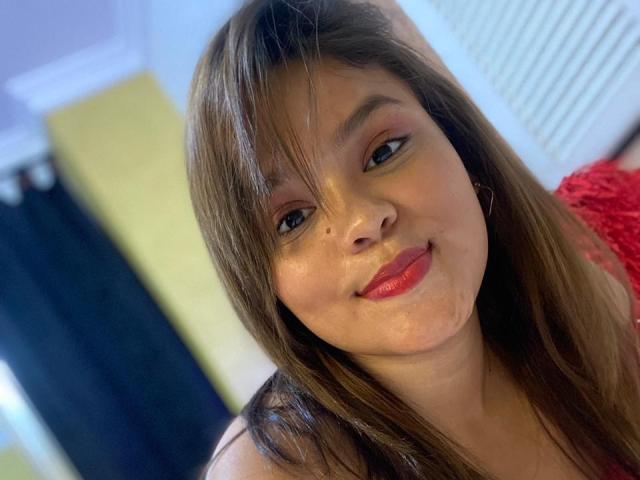 SaritaAdams - Live sex cam - 20801206