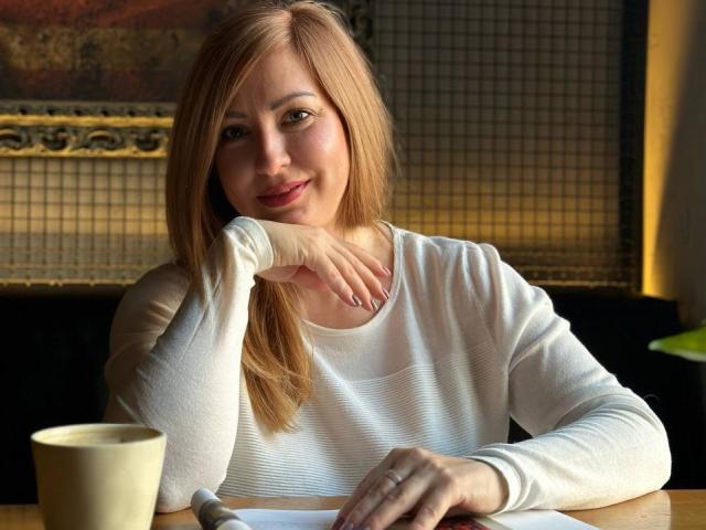 KarinaBond - Sexe cam en vivo - 20802370