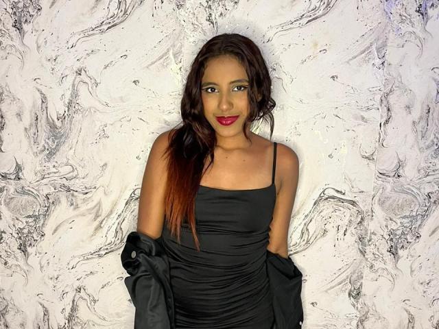 SaphiraFork - Camera khiêu dâm &amp; quyến rũ trực tiếp - 20802982