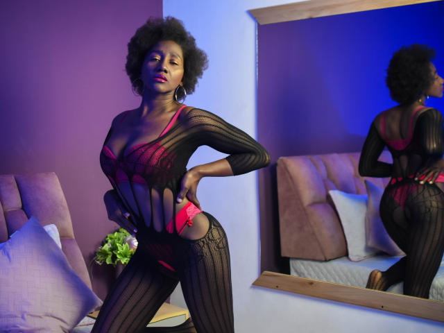 TheresaSwein - сексуальная веб-камера в реальном времени - 20809794