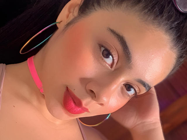 KataleyaForbes - Live porn &amp; sex cam - 20814346