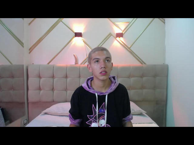 CameronLecoy - Live porn &amp; sex cam - 20815042