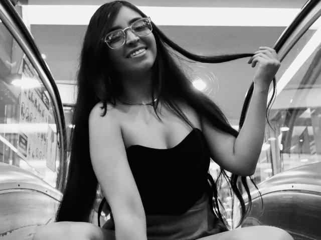 EvaMcAllister - Live porn &amp; sex cam - 20819754