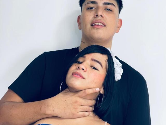 NoemiAndTom - Live porn &amp; sex cam - 20820874