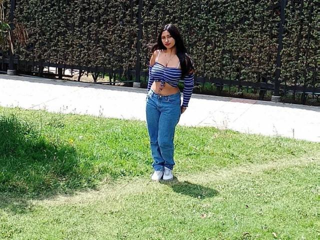 AbrilCollemanX - Live porn &amp; sex cam - 20821426