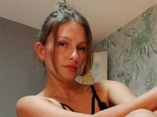 GeorgiaWolf - Live porn &amp; sex cam - 20822886