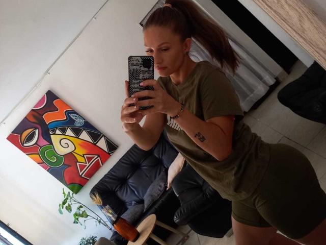 GeorgiaWolf - Live porn &amp; sex cam - 20826510