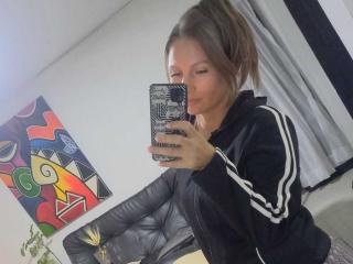 GeorgiaWolf - Live porn &amp; sex cam - 20826538