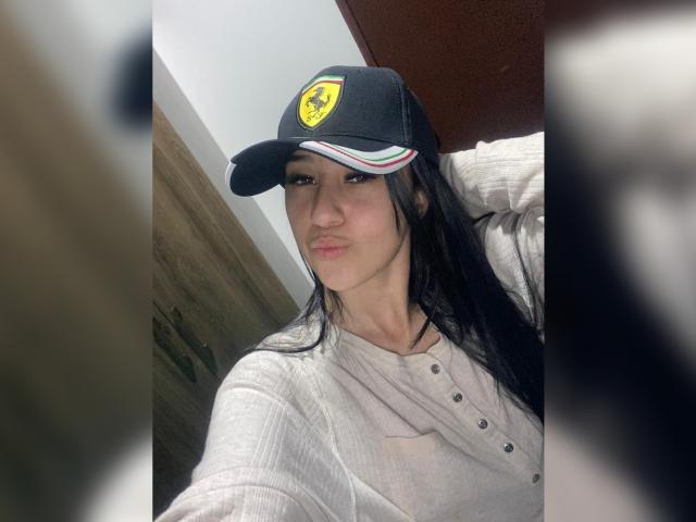 SamyCruzz - Élő pornó és szexkamera - 20826786