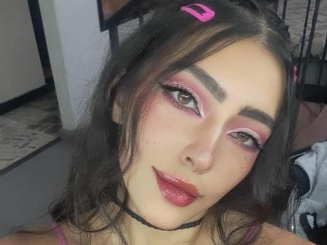 VayoletSaenz - Live porn &amp; sex cam - 20827398