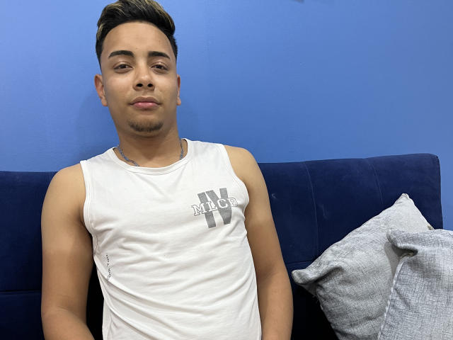 AlexanderSsex - Live Sex Cam - 20827494