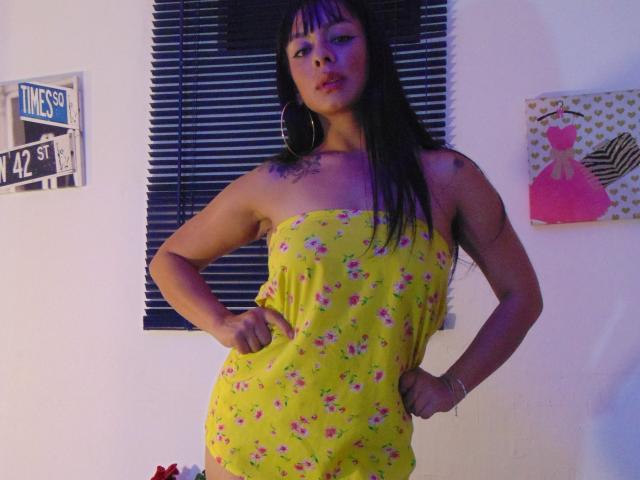 SoffyChasse - Live porn &amp; sex cam - 20829718