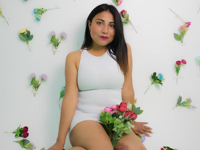 OliviiaMorrys - Sexe cam en vivo - 20832594