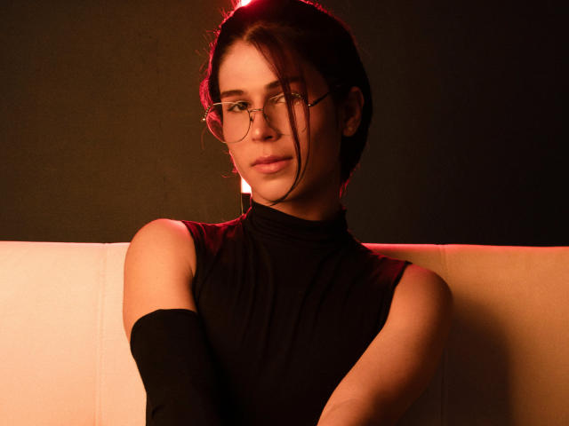 YuriStars - Live porn &amp; sex cam - 20835870