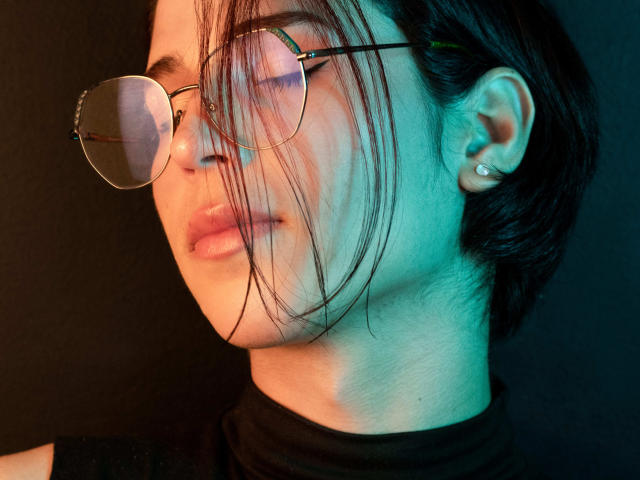 YuriStars - Live porn &amp; sex cam - 20835914