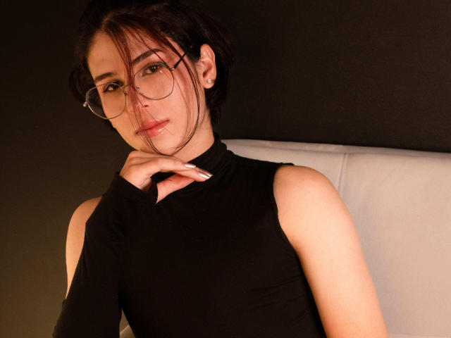 YuriStars - Live porn &amp; sex cam - 20835918