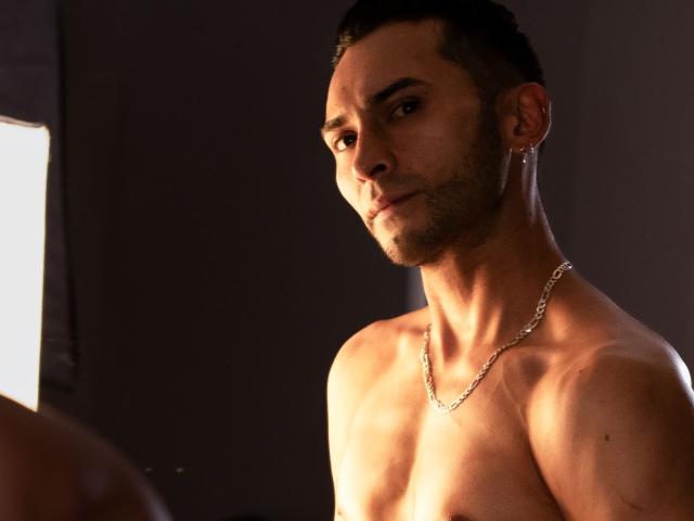 Androd69 - Live porn &amp; sex cam - 20836890