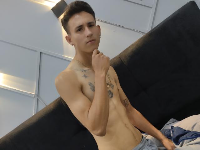 LazaroSeven - Live porn &amp; sex cam - 20838226