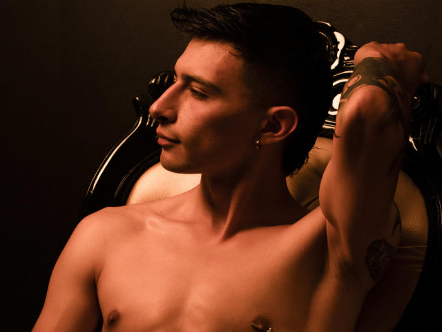 Sharkhammer - Live sex cam - 20838730