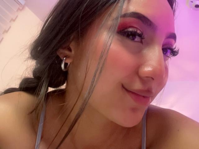 DianaFernandezz - Live porn &amp; sex cam - 20839202