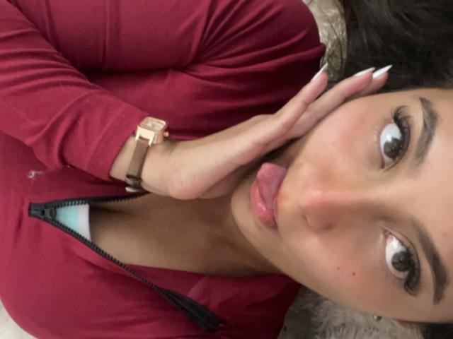 DianaFernandezz - Live porn &amp; sex cam - 20839450