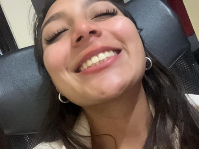 DianaFernandezz - Live porn &amp; sex cam - 20839558