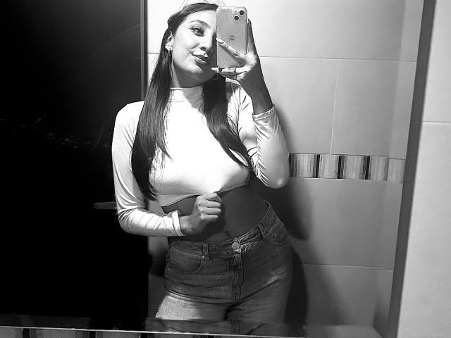 DianaFernandezz - Live porno og sexkamera - 20839694