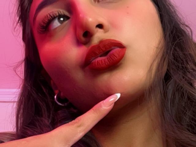 DianaFernandezz - Live porn &amp; sex cam - 20839850