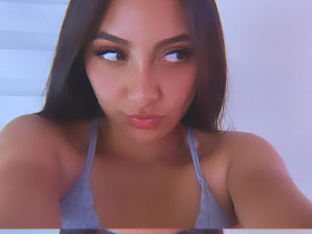DianaFernandezz - Live porn &amp; sex cam - 20840250