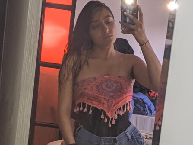 DianaFernandezz - Live porn &amp; sex cam - 20840318